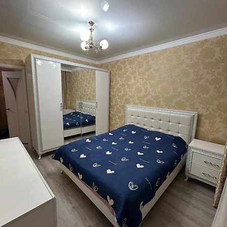 Уютная Квартира Комфорт Класса143 Promyshlennyy ภายนอก รูปภาพ